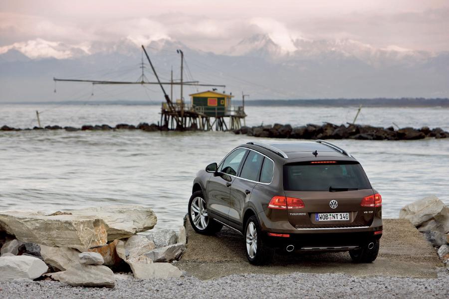  Volkswagen Touareg 2010 года  (фото 92 из 139)